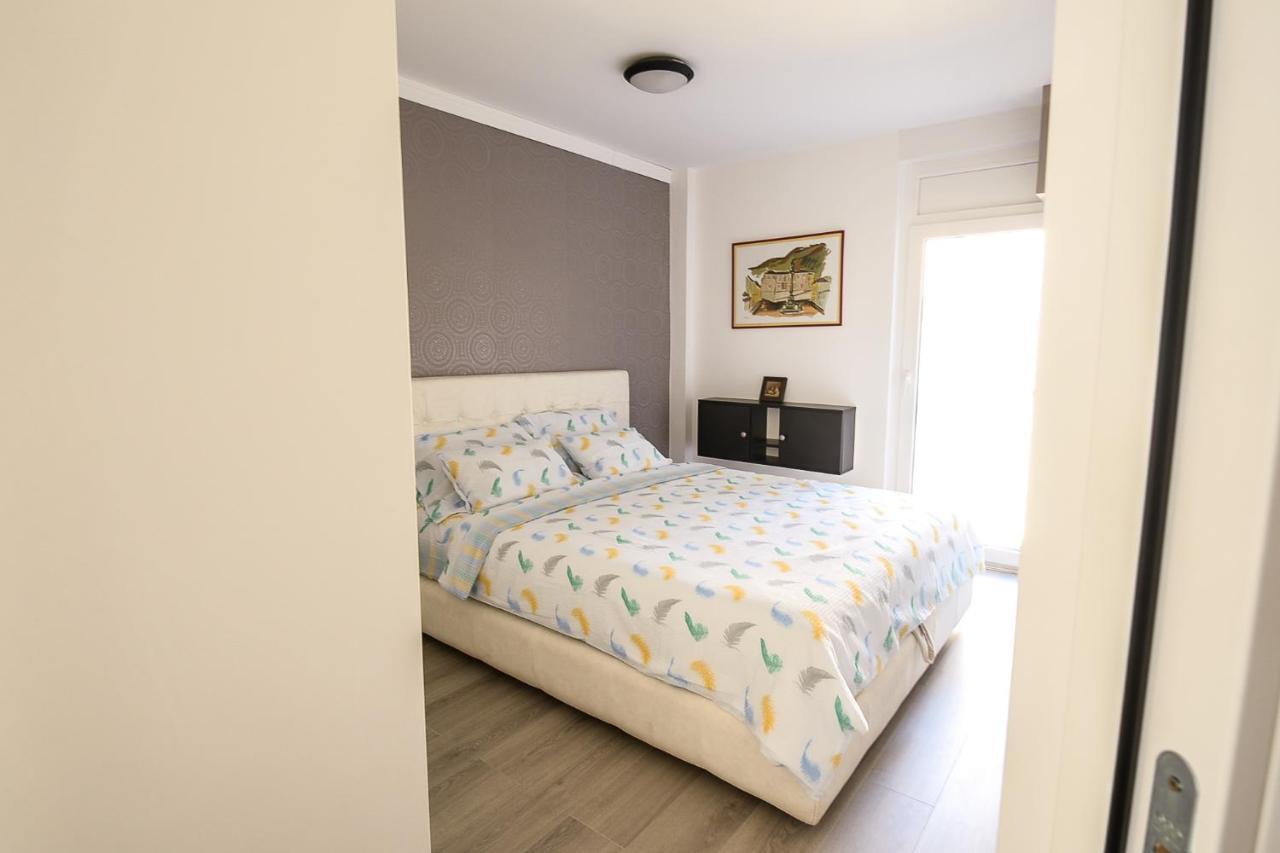 Apartment Petra 073 Белград Екстериор снимка